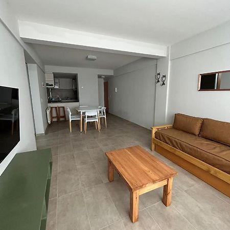 Departamento Amplio Y Comodo Cerca Del Centro San Carlos de Bariloche Luaran gambar